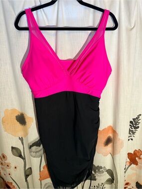 Swimdress Cover-Up Style One-Piece Swimsuit – Size XXL